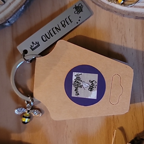 Bee bundle nwt - Picture 4 of 8